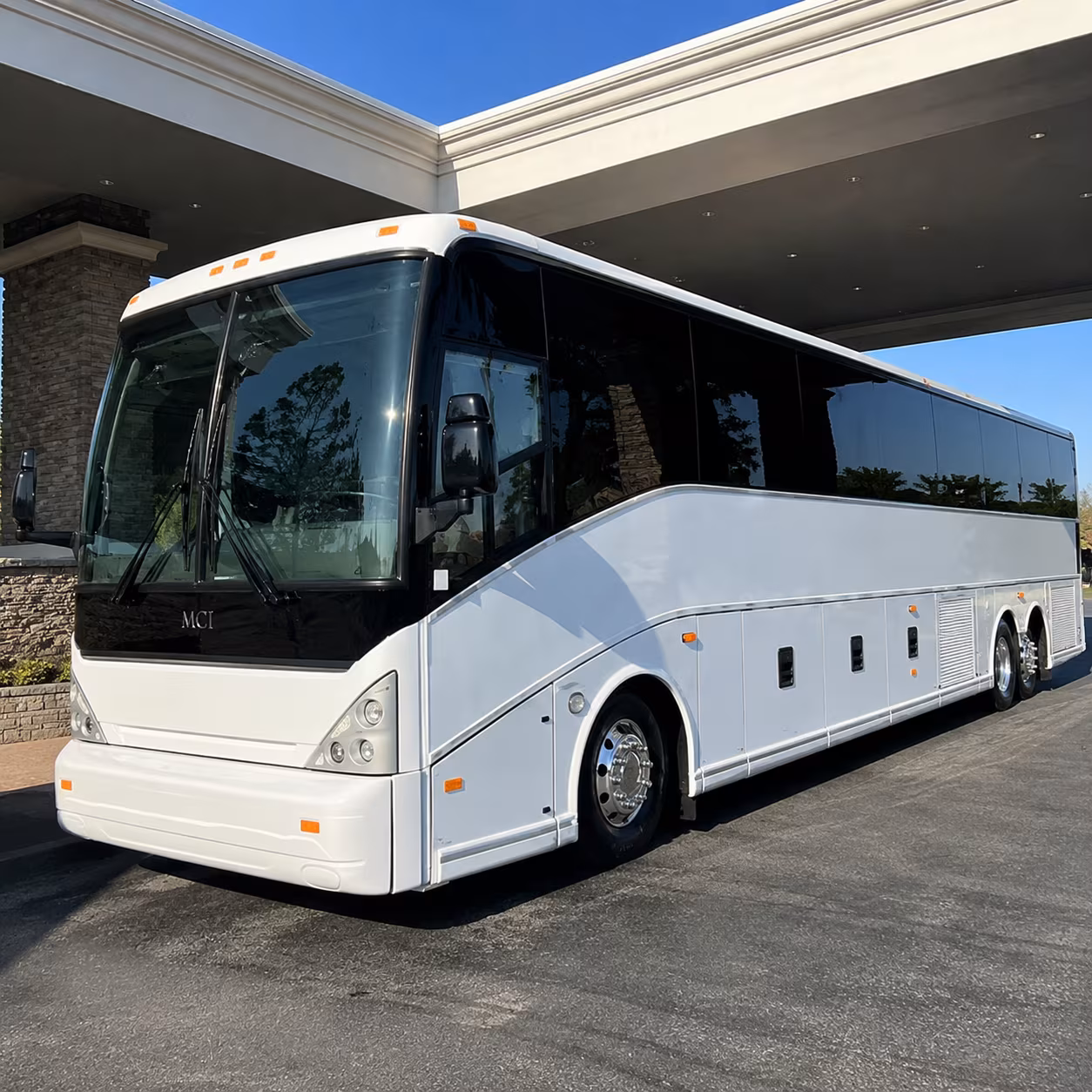 in houston for a flight get your group to iah or hobby without the i 45 headache