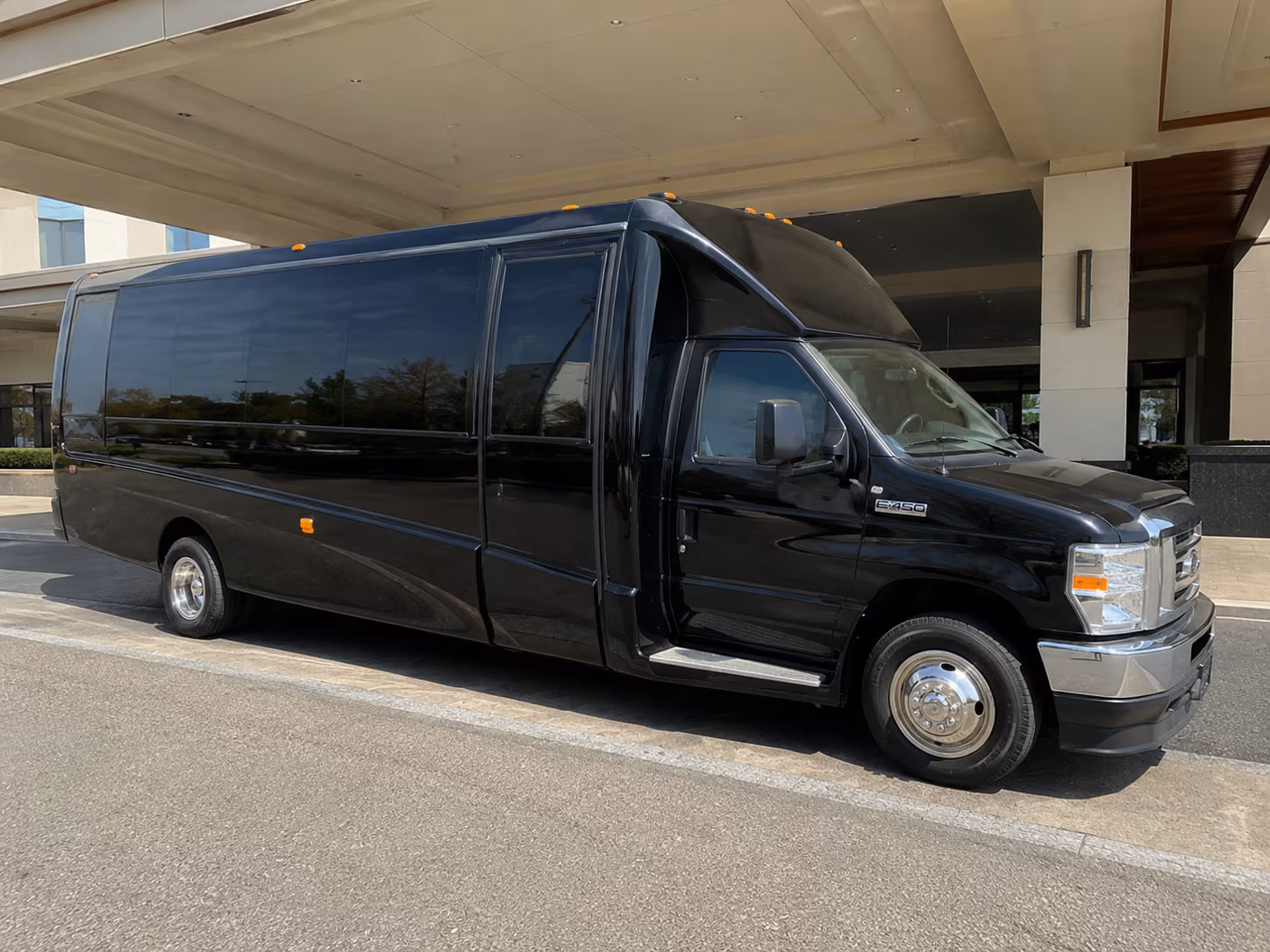 messina hof winery party bus rental