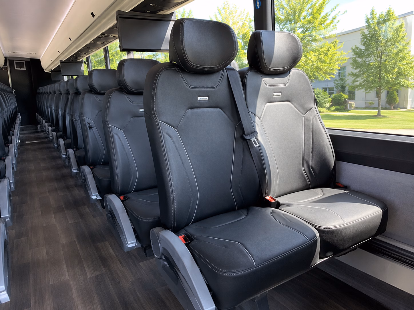 with collegestationcharterbuscompany com you ll find wine tour buses for bachelorette parties birthdays and corporate outings